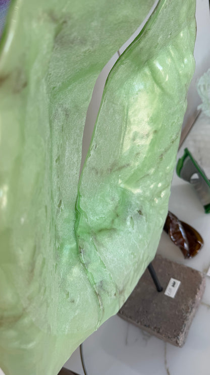 Glass object Springleaf
