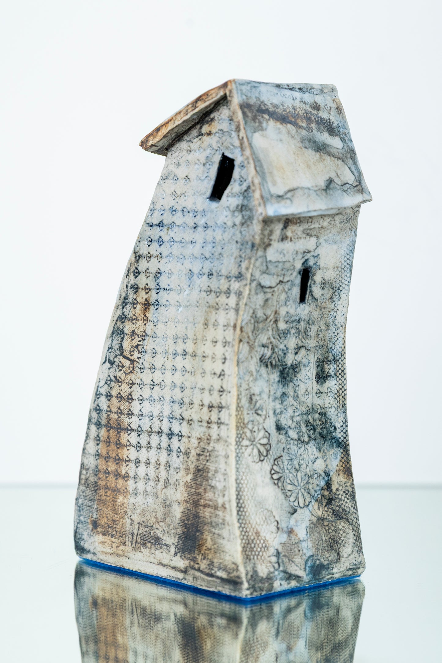 Ceramic House middle 1