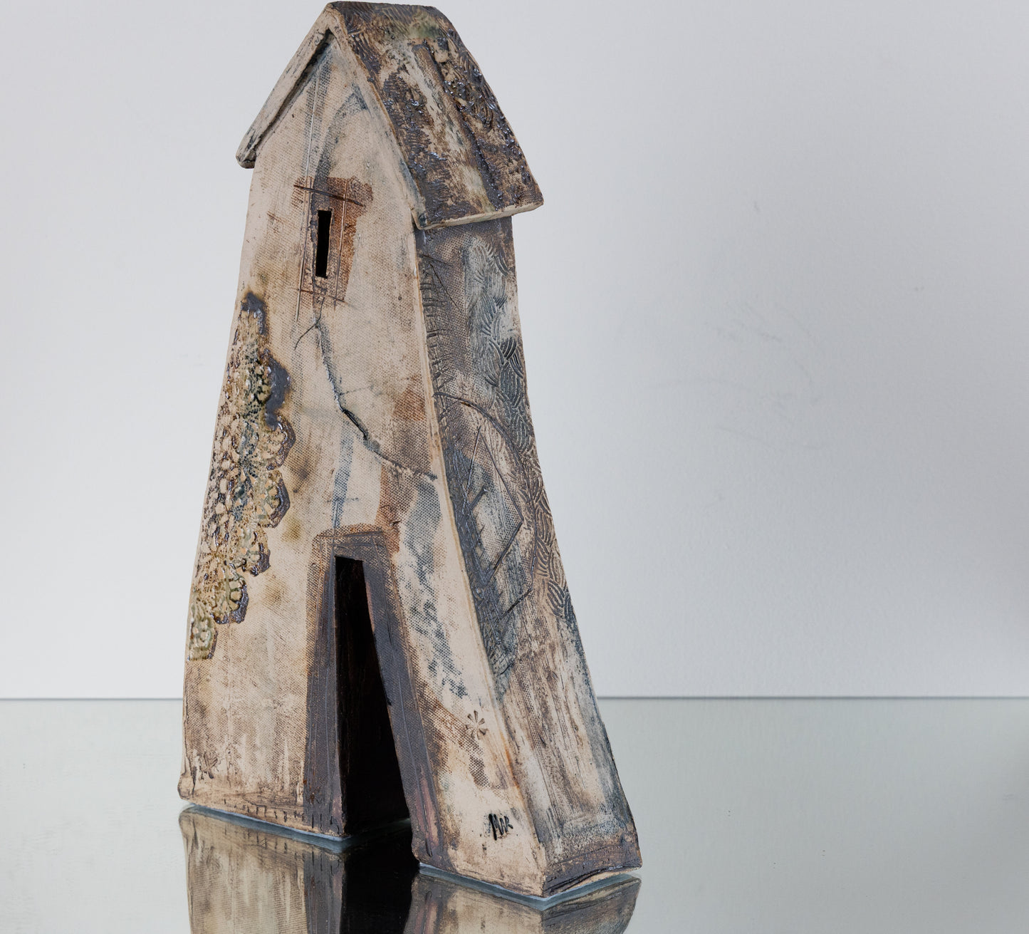 Ceramic House 2 Verkocht